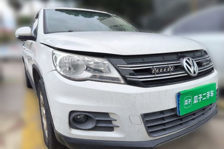 Used Volkswagen Tiguan 2012 1.8TSI Automatic Two-Wheel Drive Urban Edition Front Right 45 Deg