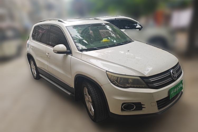 Used Volkswagen Tiguan 2012 2.0 TSI Automatic All-Wheel Drive Elite Edition Front Right 45 Deg