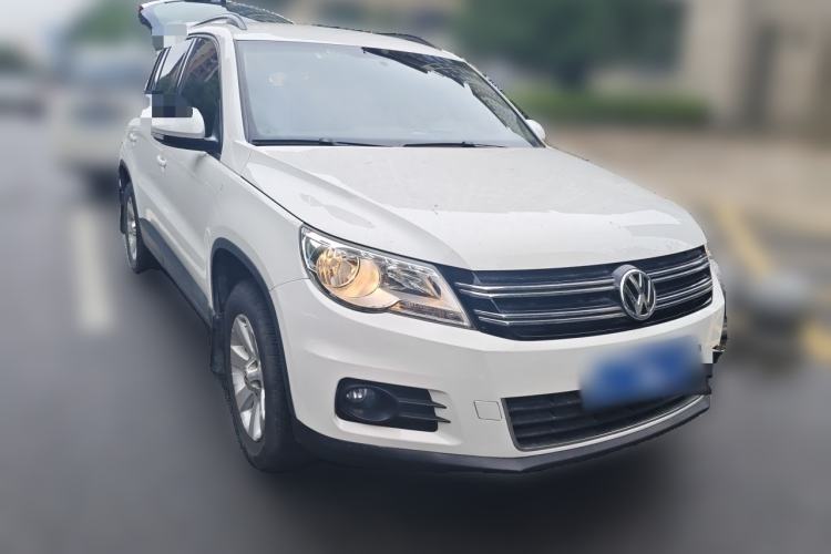 Used Volkswagen Tiguan 2012 1.8TSI Automatic Two-Wheel Drive Trend Edition Front Right 45 Deg