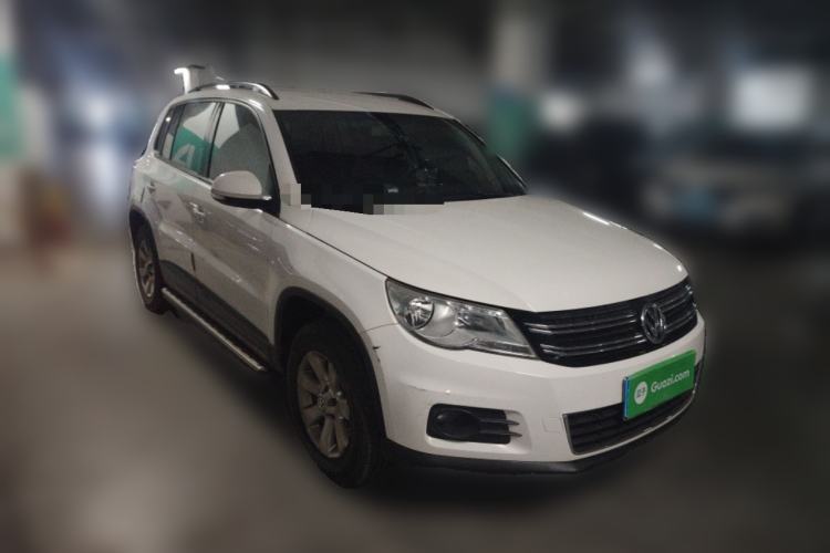 Used Volkswagen Tiguan 2012 1.8TSI Automatic Two-Wheel Drive Trend Edition Front Right 45 Deg