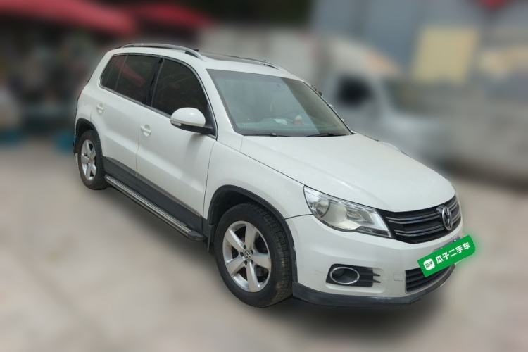 Used Volkswagen Tiguan 2012 1.8TSI Automatic All-Wheel Drive Elite Edition Front Right 45 Deg