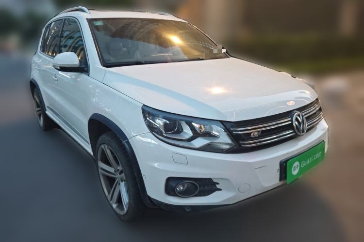 Used Volkswagen Tiguan 2012 2.0 TSI Luxury Edition Front Right 45 Deg