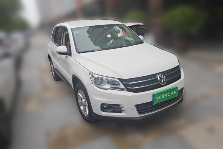 Used Volkswagen Tiguan 2012 1.8TSI Automatic Two-Wheel Drive Urban Edition Front Right 45 Deg