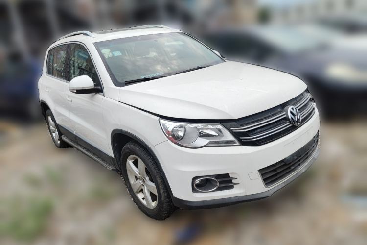 Used Volkswagen Tiguan 2012 1.8TSI Automatic Two-Wheel Drive Elite Edition Front Right 45 Deg