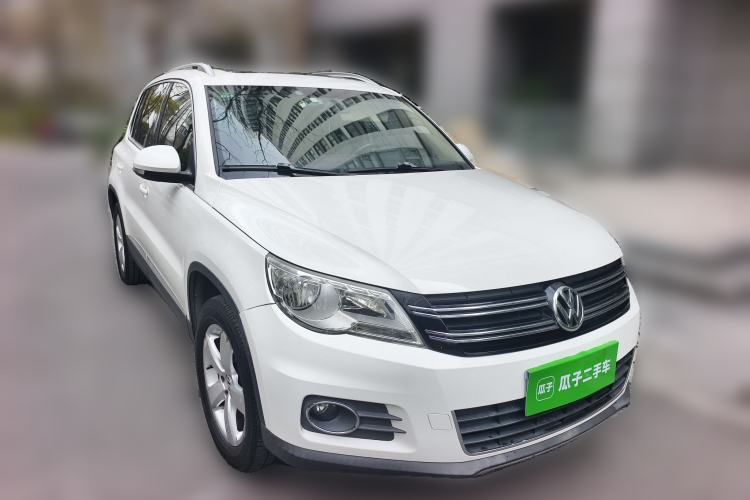 Used Volkswagen Tiguan 2012 2.0 TSI Automatic All-Wheel Drive Elite Edition Front Right 45 Deg