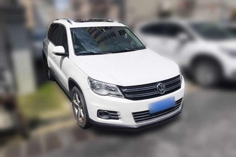 Used Volkswagen Tiguan 2012 1.8TSI Automatic Two-Wheel Drive Elite Edition Front Right 45 Deg