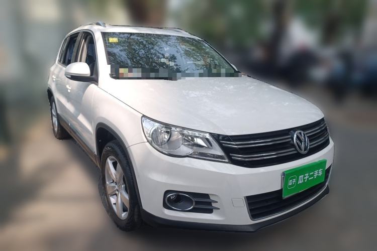 Used Volkswagen Tiguan 2012 1.8TSI Automatic All-Wheel Drive Elite Edition Front Right 45 Deg