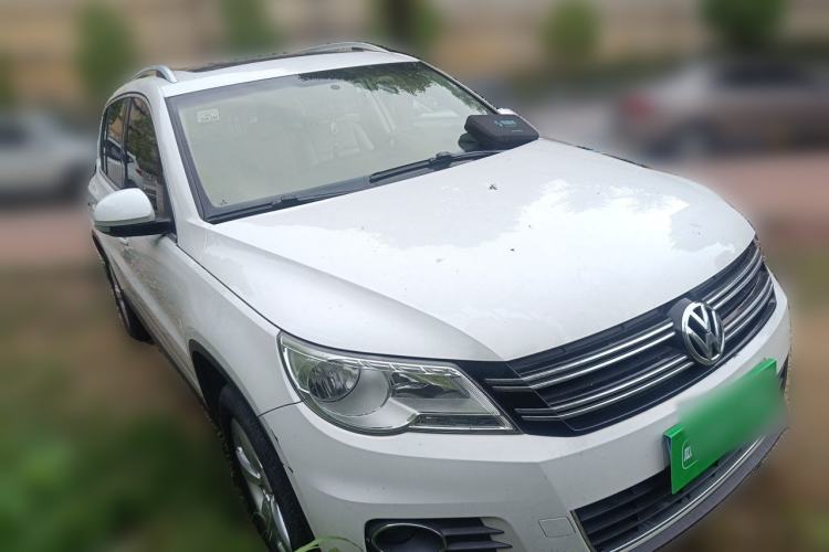 Used Volkswagen Tiguan 2012 1.8TSI Automatic Two-Wheel Drive Elite Edition Front Right 45 Deg