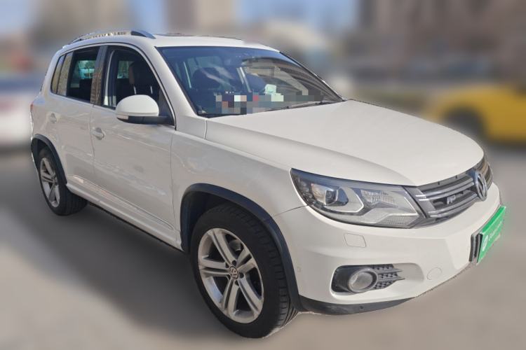 Used Volkswagen Tiguan 2012 2.0 TSI Luxury Edition Front Right 45 Deg