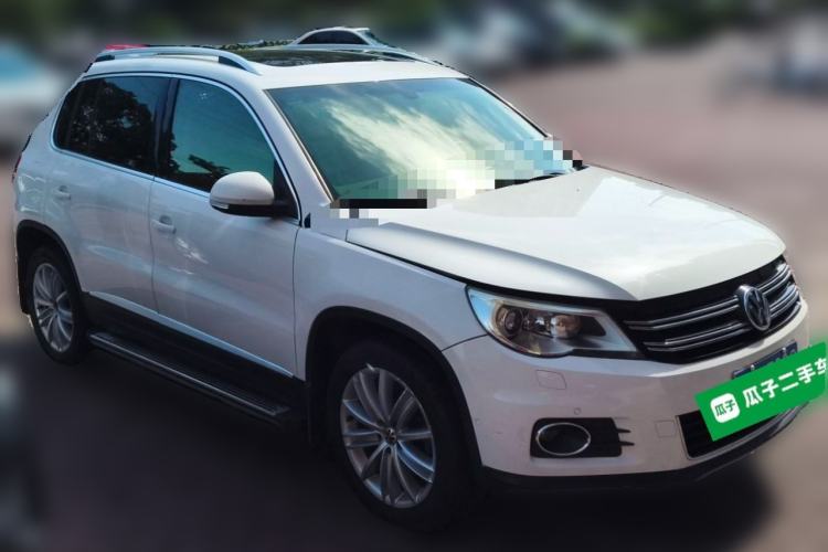 Used Volkswagen Tiguan 2012 2.0 TSI Automatic All-Wheel Drive Flagship Edition Front Right 45 Deg