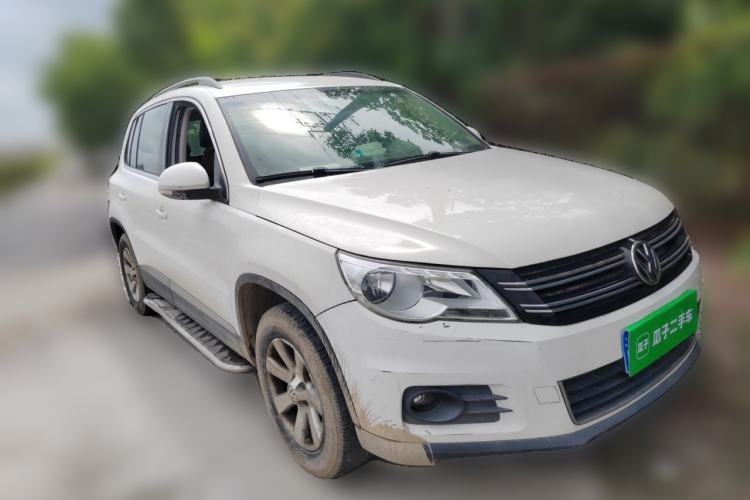 Used Volkswagen Tiguan 2012 1.8TSI Automatic Two-Wheel Drive Trend Edition Front Right 45 Deg