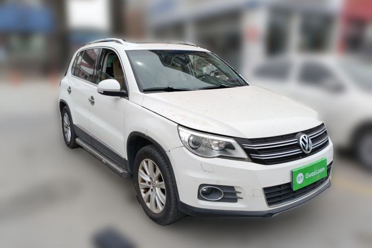 Used Volkswagen Tiguan 2012 2.0 TSI Automatic All-Wheel Drive Flagship Edition Front Right 45 Deg