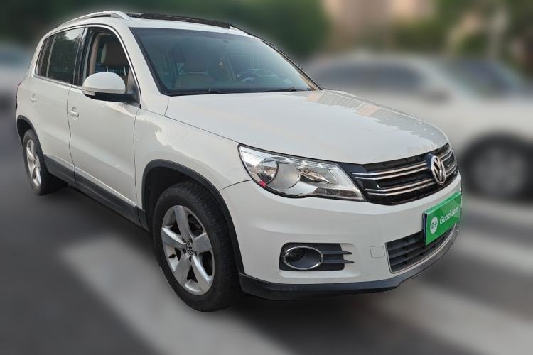 Used Volkswagen Tiguan 2012 1.8TSI Automatic All-Wheel Drive Elite Edition Front Right 45 Deg