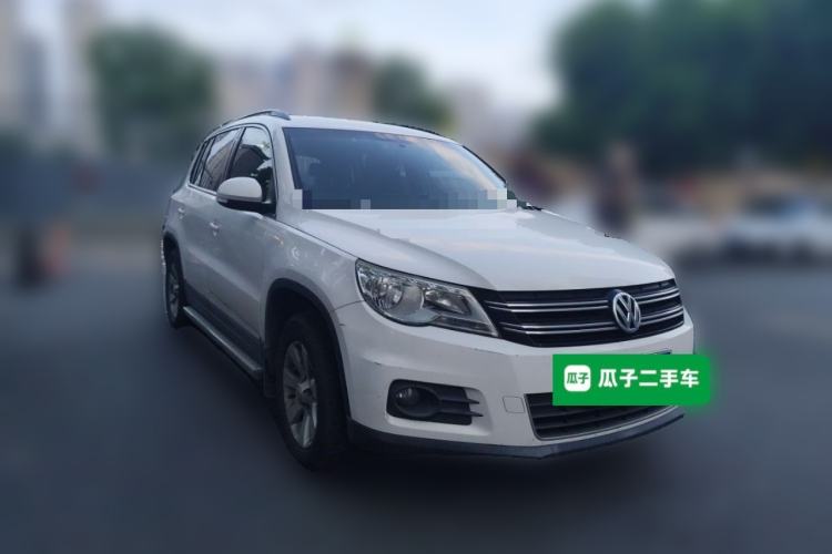 Used Volkswagen Tiguan 2012 1.8TSI Automatic Two-Wheel Drive Trend Edition Front Right 45 Deg