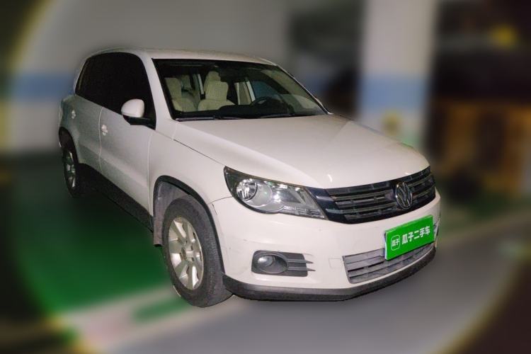 Used Volkswagen Tiguan 2012 1.8TSI Automatic Two-Wheel Drive Urban Edition Front Right 45 Deg