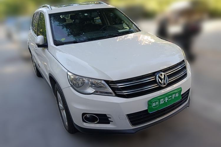 Used Volkswagen Tiguan 2012 1.8TSI Automatic Two-Wheel Drive Elite Edition Front Right 45 Deg