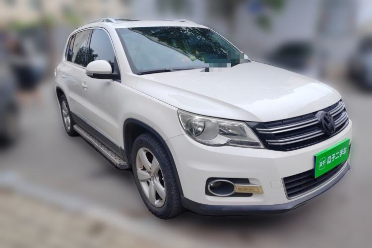 Used Volkswagen Tiguan 2012 1.8TSI Automatic All-Wheel Drive Elite Edition Front Right 45 Deg