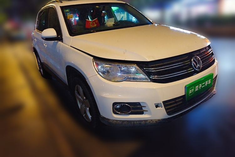 Used Volkswagen Tiguan 2012 1.8TSI Automatic Two-Wheel Drive Elite Edition Front Right 45 Deg