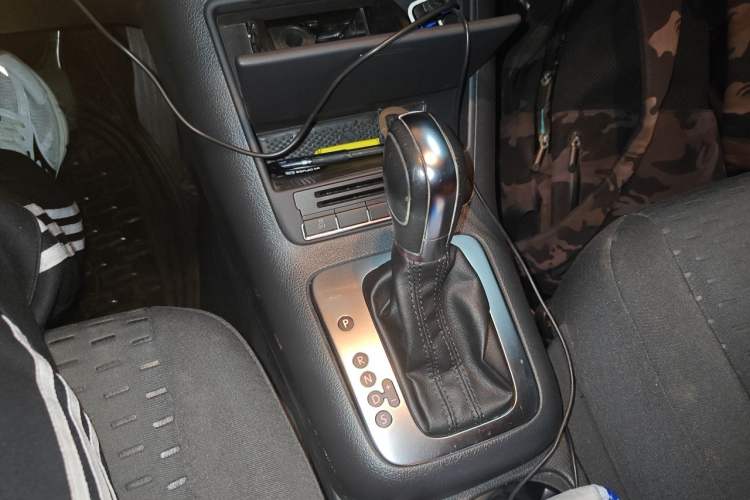 Used Volkswagen Tiguan 2012 1.8TSI Automatic Two-Wheel Drive Urban Edition Gear Lever