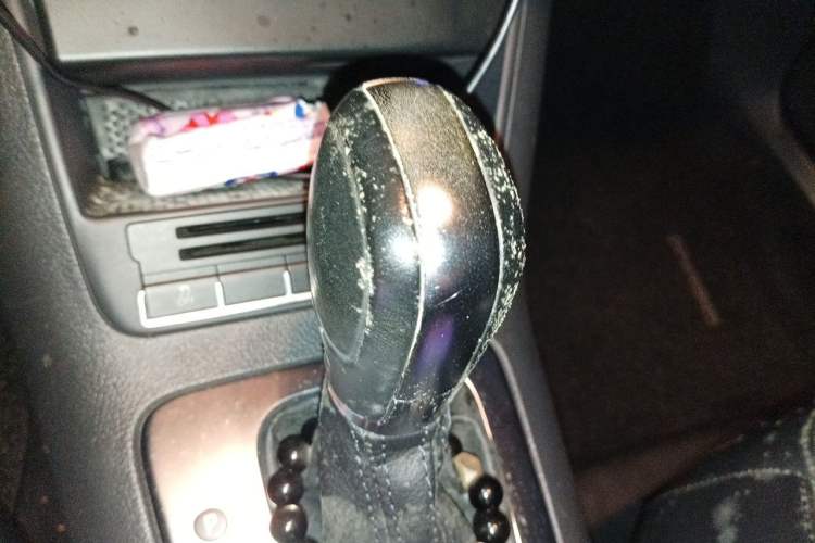 Used Volkswagen Tiguan 2012 1.8TSI Automatic Two-Wheel Drive Elite Edition Gear Lever