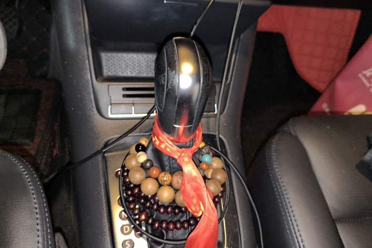 Used Volkswagen Tiguan 2012 1.8TSI Automatic Two-Wheel Drive Elite Edition Gear Lever