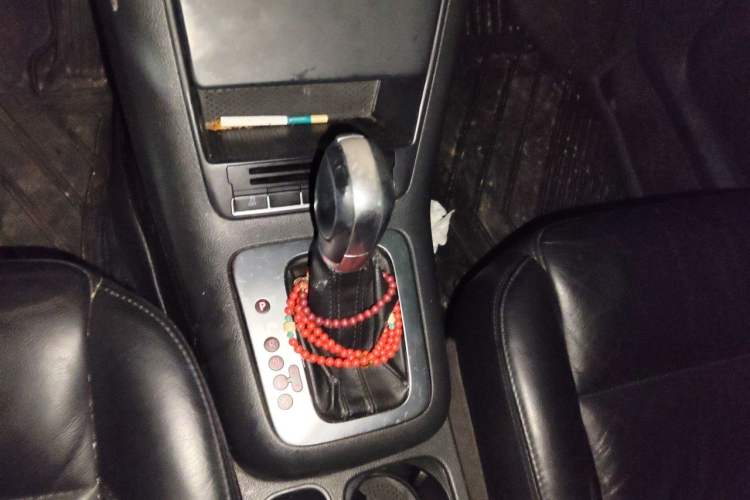 Used Volkswagen Tiguan 2012 1.8TSI Automatic Two-Wheel Drive Elite Edition Gear Lever