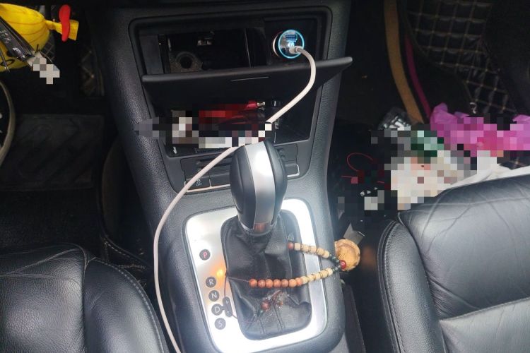 Used Volkswagen Tiguan 2012 1.8TSI Automatic Two-Wheel Drive Elite Edition Gear Lever