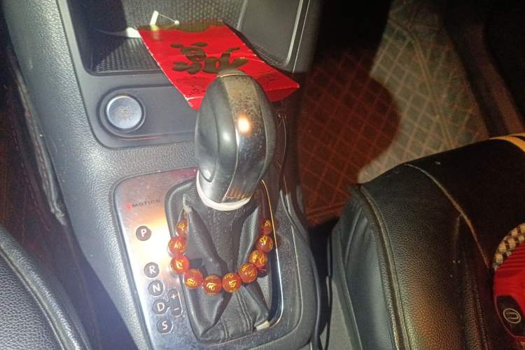 Used Volkswagen Tiguan 2012 1.8TSI Automatic All-Wheel Drive Elite Edition Gear Lever