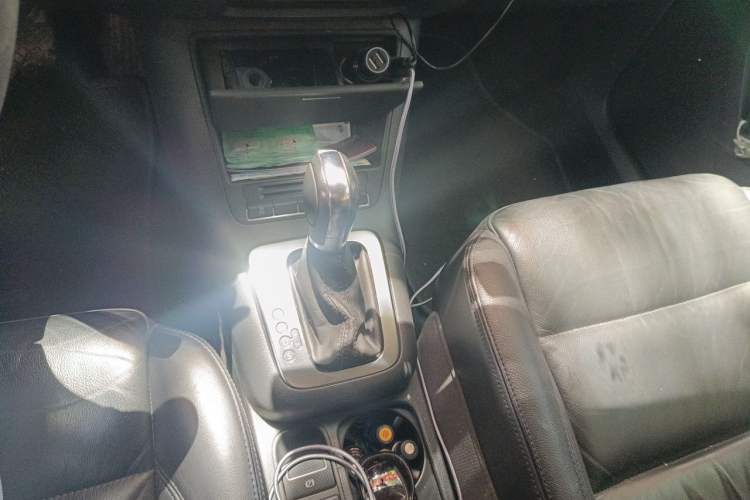 Used Volkswagen Tiguan 2012 1.8TSI Automatic Two-Wheel Drive Trend Edition Gear Lever