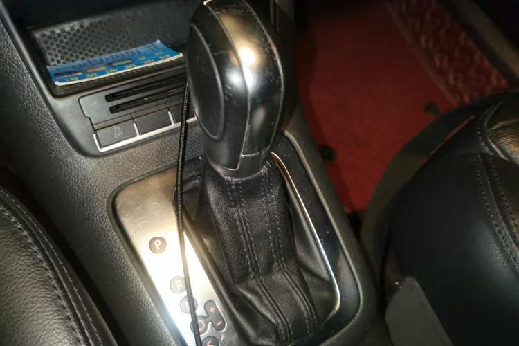Used Volkswagen Tiguan 2012 1.8TSI Automatic Two-Wheel Drive Elite Edition Gear Lever