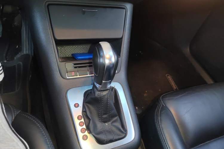 Used Volkswagen Tiguan 2012 1.8TSI Automatic Two-Wheel Drive Elite Edition Gear Lever
