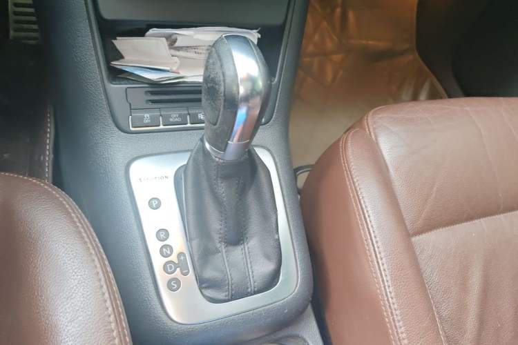 Used Volkswagen Tiguan 2012 2.0 TSI Luxury Edition Gear Lever