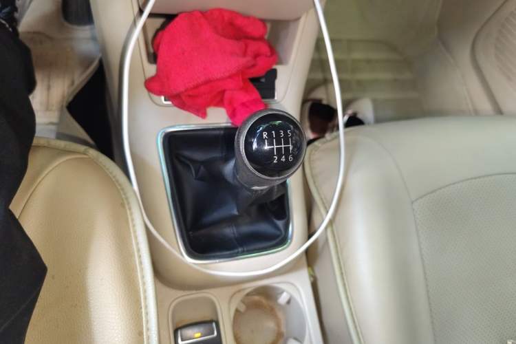 Used Volkswagen Tiguan 2012 1.8TSI Manual Two-Wheel Drive Urban Edition Gear Lever