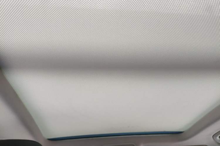 Used Volkswagen Tiguan 2012 2.0 TSI Automatic All-Wheel Drive Elite Edition Headliner