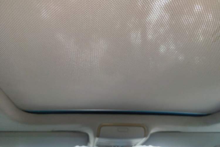 Used Volkswagen Tiguan 2012 2.0 TSI Automatic All-Wheel Drive Flagship Edition Headliner