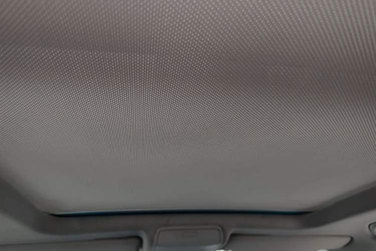 Used Volkswagen Tiguan 2012 2.0 TSI Automatic All-Wheel Drive Flagship Edition Headliner