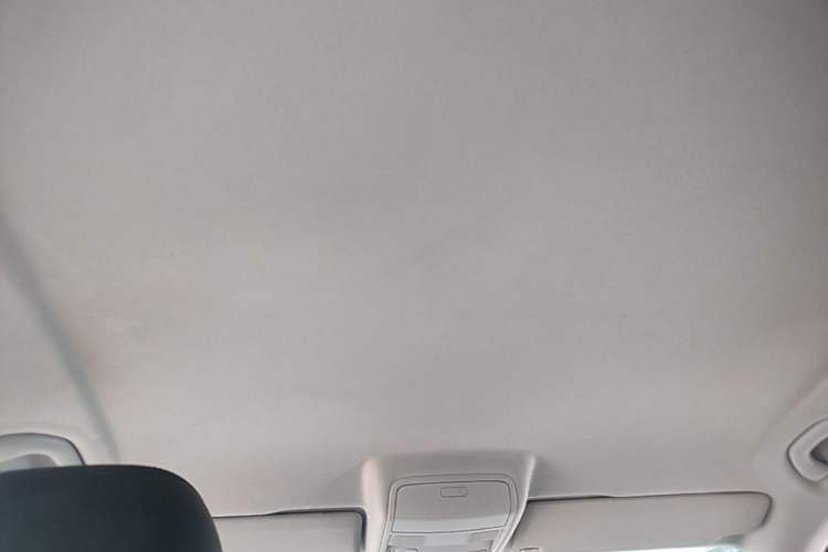 Used Volkswagen Tiguan 2012 1.8TSI Automatic Two-Wheel Drive Urban Edition Headliner