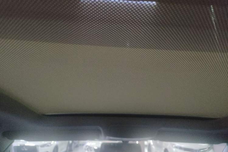 Used Volkswagen Tiguan 2012 1.8TSI Automatic Two-Wheel Drive Elite Edition Headliner