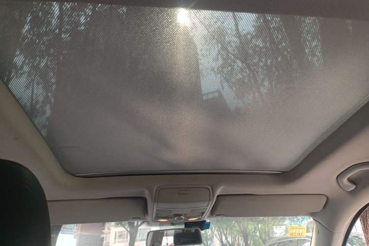 Used Volkswagen Tiguan 2012 1.8TSI Automatic All-Wheel Drive Elite Edition Headliner