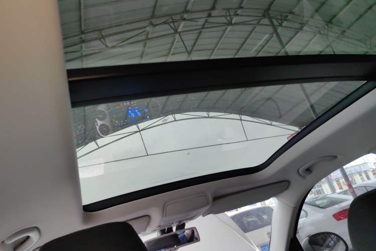 Used Volkswagen Tiguan 2012 2.0 TSI Comfort Edition Headliner