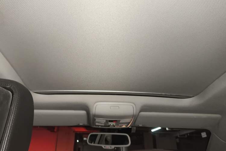 Used Volkswagen Tiguan 2012 2.0 TSI Comfort Edition Headliner