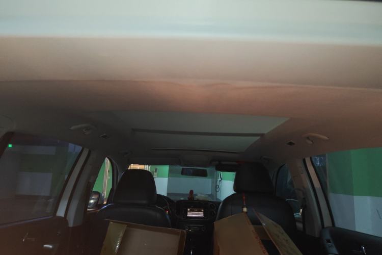 Used Volkswagen Tiguan 2012 1.8TSI Automatic Two-Wheel Drive Elite Edition Headliner