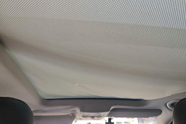 Used Volkswagen Tiguan 2012 1.8TSI Automatic Two-Wheel Drive Elite Edition Headliner