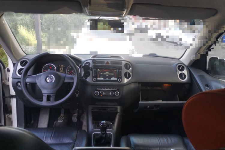Used Volkswagen Tiguan 2012 1.8TSI Manual Two-Wheel Drive Enjoyment Edition Headliner