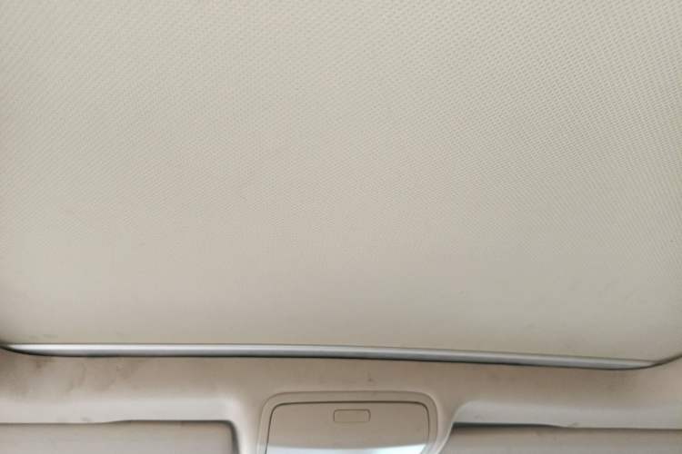Used Volkswagen Tiguan 2012 1.8TSI Automatic All-Wheel Drive Elite Edition Headliner