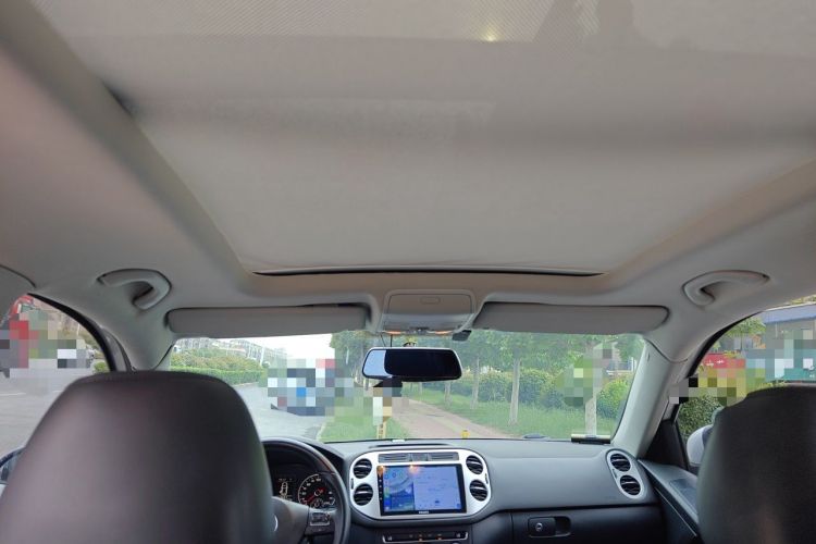 Used Volkswagen Tiguan 2012 1.8TSI Automatic Two-Wheel Drive Elite Edition Headliner