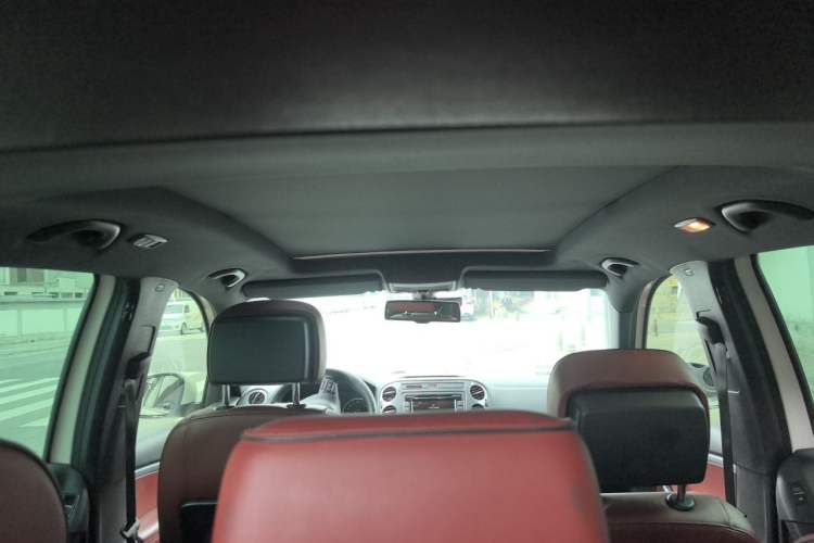 Used Volkswagen Tiguan 2012 2.0 TSI Luxury Edition Headliner
