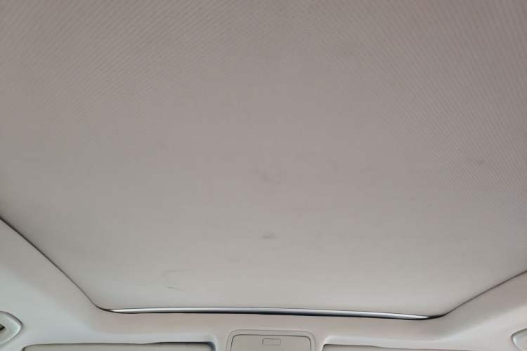 Used Volkswagen Tiguan 2012 1.8TSI Automatic Two-Wheel Drive Elite Edition Headliner