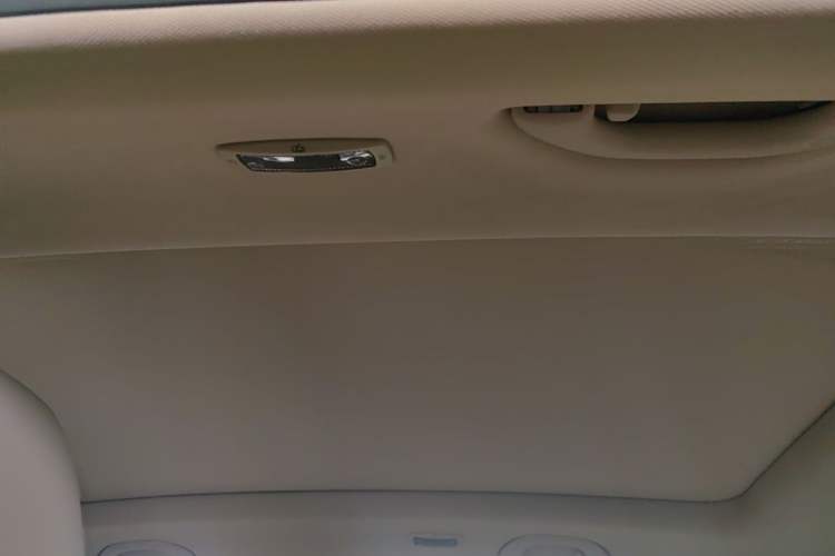 Used Volkswagen Tiguan 2012 1.8TSI Automatic All-Wheel Drive Elite Edition Headliner
