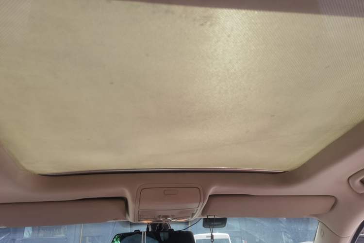 Used Volkswagen Tiguan 2012 1.8TSI Automatic Two-Wheel Drive Zhaoshi Edition Headliner